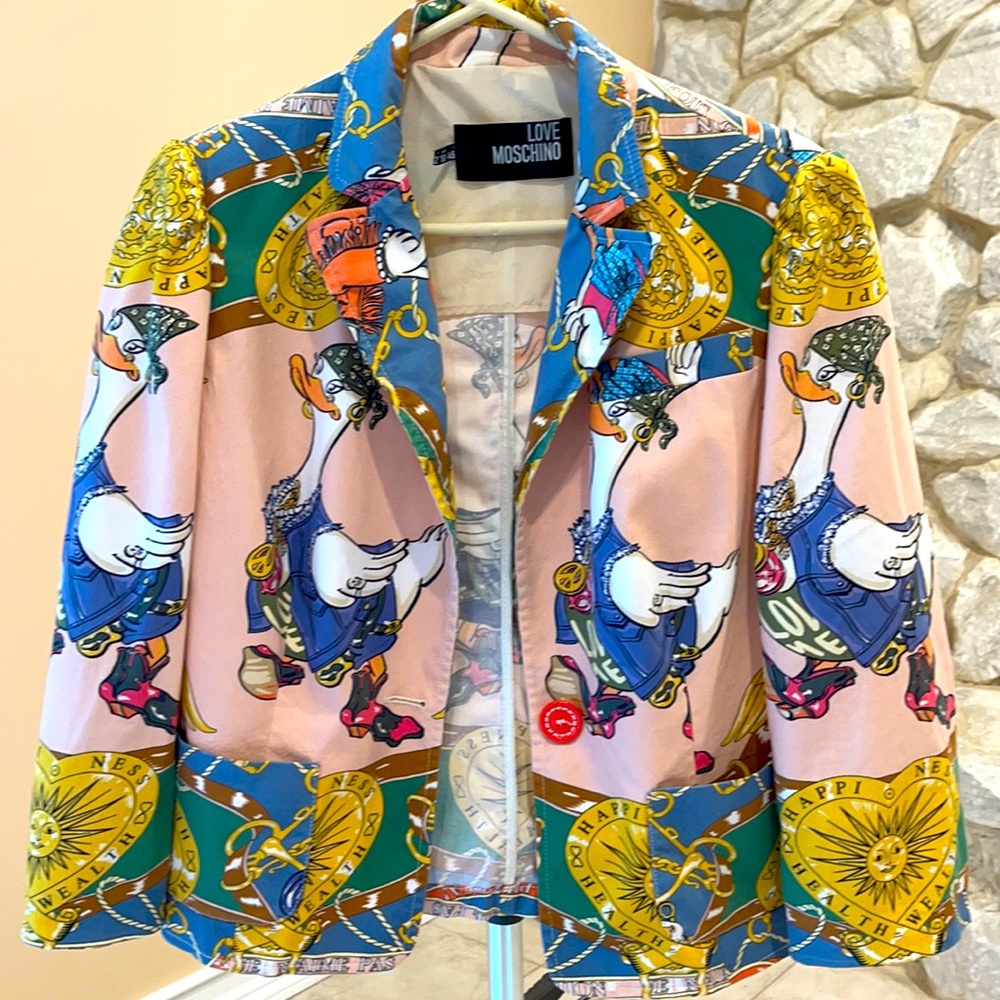 SOLD💗 Amazing Love Moschino Jacket! Size S, M. Color light pink